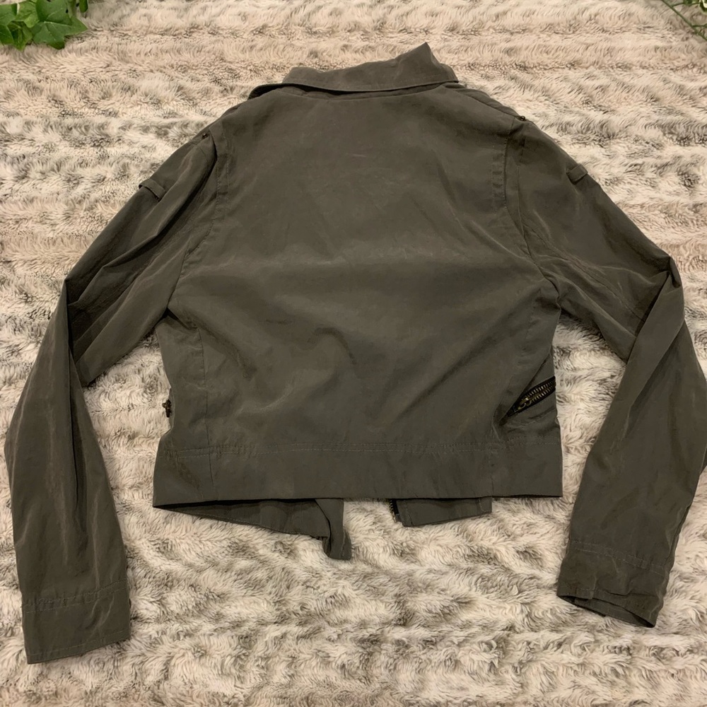 Gray jacket - Picture 3 of 3